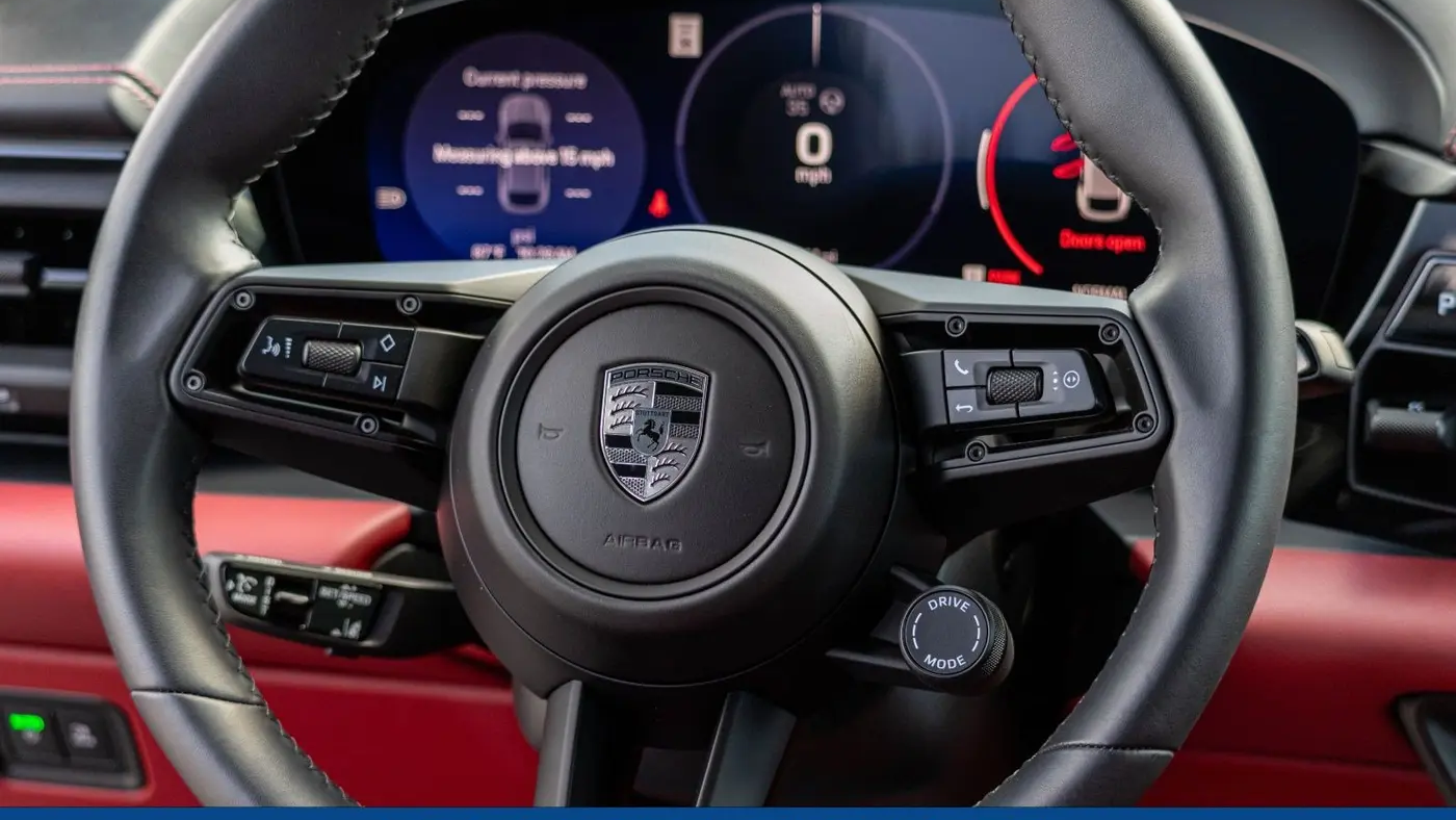 2025 Porsche Macan Turbo Electric