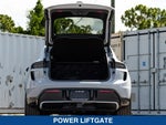 2025 Macan Thumbnail 27