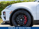 2025 Macan Thumbnail 36