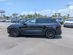 2016 Cayenne Thumbnail 9