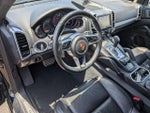 2016 Cayenne Thumbnail 10