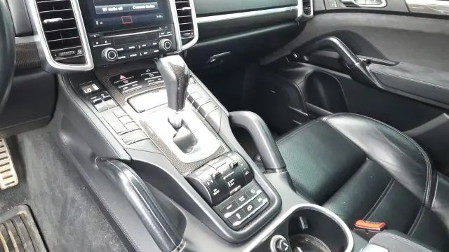 2017 Porsche Cayenne GTS