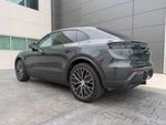 2025 Macan Thumbnail 7