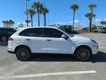 2017 Cayenne Thumbnail 5