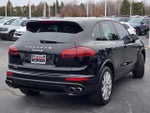 2017 Cayenne Thumbnail 12