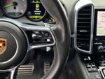 2017 Cayenne Thumbnail 35