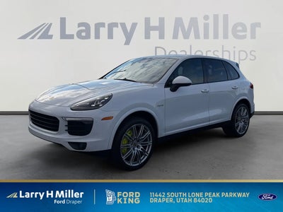 Photo of a 2017 Porsche Cayenne AWD S E-Hybrid 4DR SUV for sale