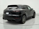 2022 Cayenne Thumbnail 5