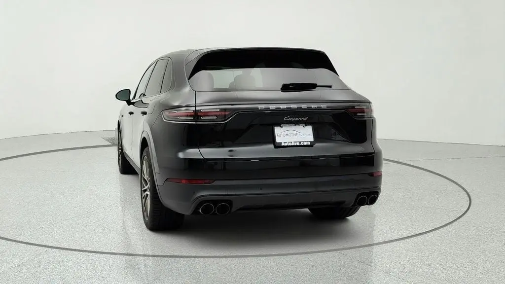 2022 Porsche Cayenne E-Hybrid