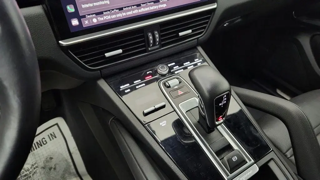 2022 Porsche Cayenne E-Hybrid