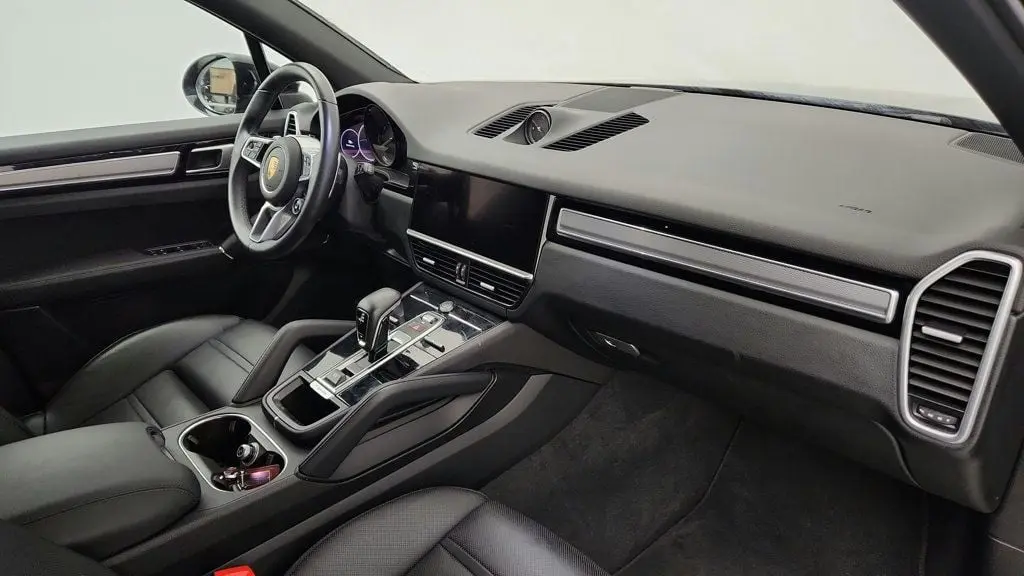 2022 Porsche Cayenne E-Hybrid