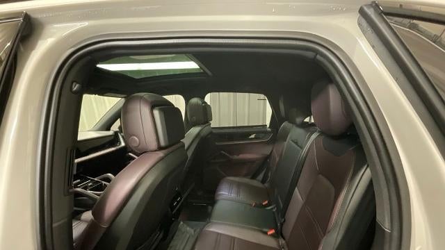 2024 Porsche Cayenne E-Hybrid