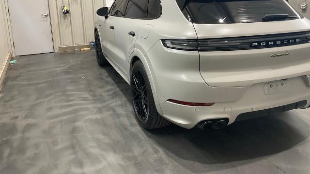 2024 Porsche Cayenne E-Hybrid