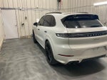 2024 Cayenne Thumbnail 23