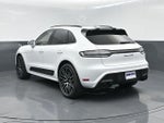 2023 Macan Thumbnail 6