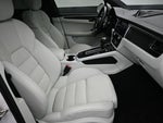2023 Macan Thumbnail 12