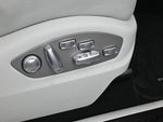 2023 Macan Thumbnail 13