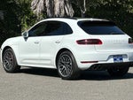 2018 Macan Thumbnail 5