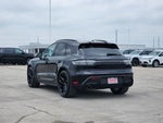 2026 Macan Thumbnail 5