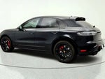 2023 Macan Thumbnail 8