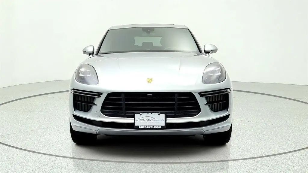 2020 Porsche Macan Turbo