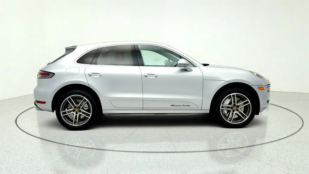 2020 Porsche Macan Turbo