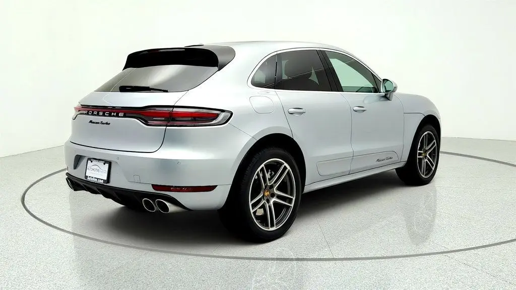 2020 Porsche Macan Turbo