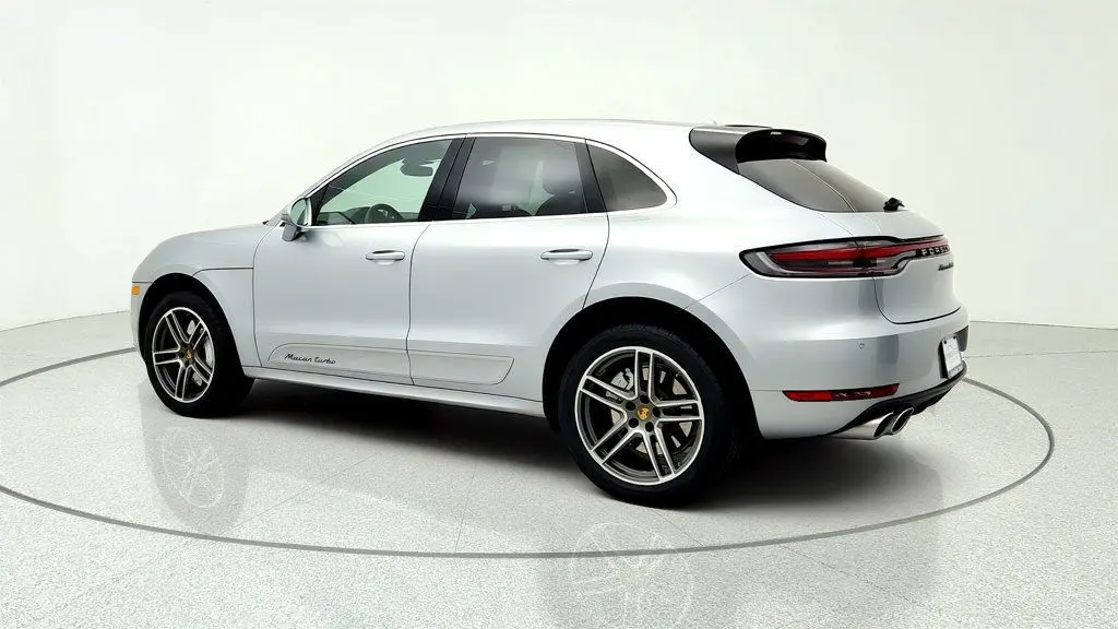 2020 Porsche Macan Turbo