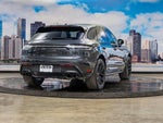2024 Macan Thumbnail 8