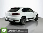 2018 Macan Thumbnail 16