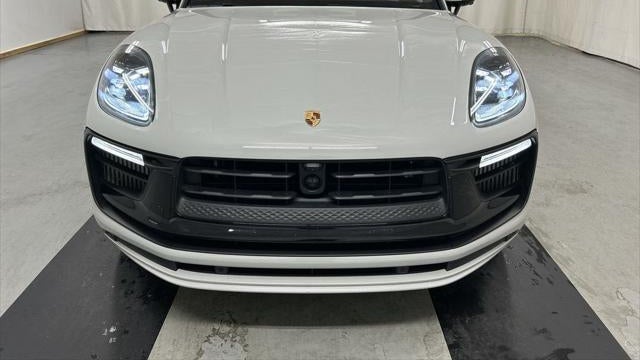 2025 Porsche Macan GTS
