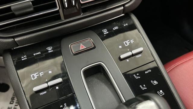 2025 Porsche Macan GTS
