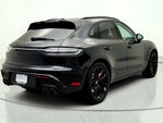 2024 Macan Thumbnail 5