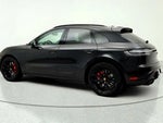 2024 Macan Thumbnail 7