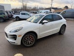2018 Macan Thumbnail 1