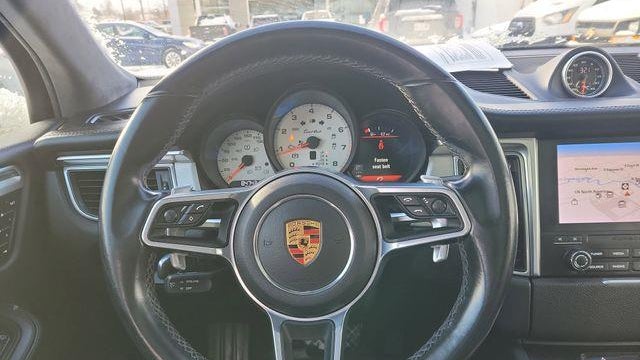 2018 Porsche Macan Turbo