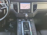 2018 Macan Thumbnail 28