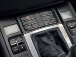 2018 Macan Thumbnail 19