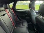 2018 Macan Thumbnail 11