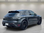 2024 Macan Thumbnail 5