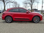 2018 Macan Thumbnail 6