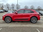 2018 Macan Thumbnail 2