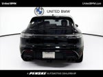 2025 Macan Thumbnail 6