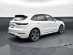 2021 Cayenne Thumbnail 5
