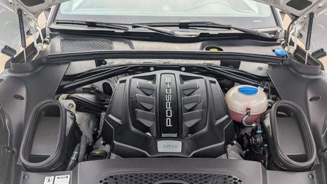 2017 Porsche Macan GTS