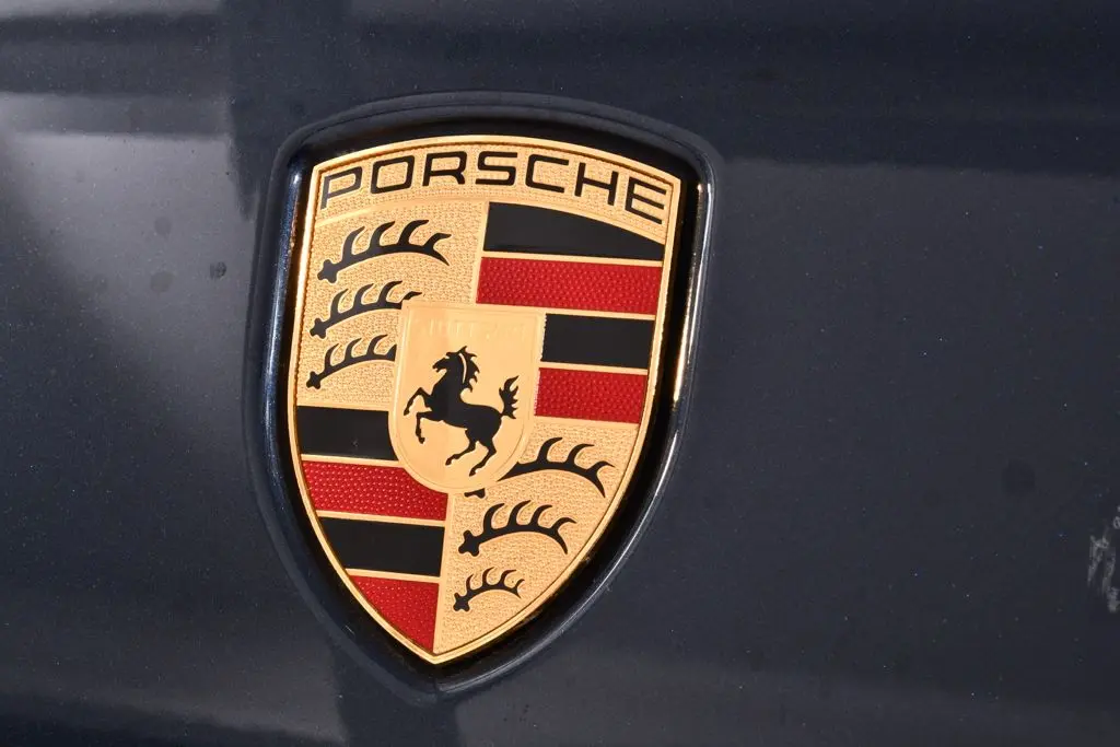 2018 Porsche Macan - $25,455