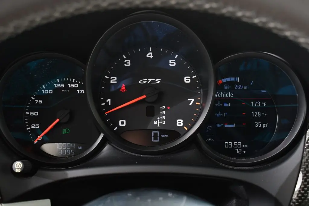 2018 Porsche Macan - $25,455