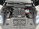 2018 Macan Thumbnail 22