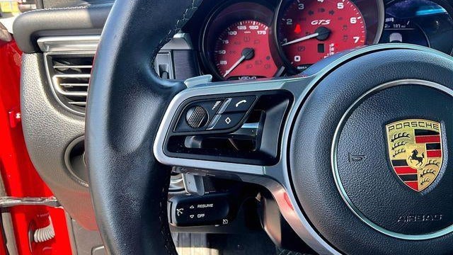 2021 Porsche Macan GTS