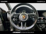 2023 Macan Thumbnail 6